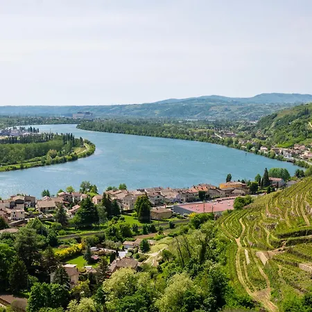 Beau Rivage 4* Condrieu