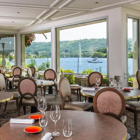 Hôtellerie Beau Rivage 4* Condrieu